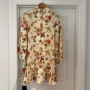 Tuckernuck Romantic Floral Tate Dress Size Medium. NWOT Perfect condition!